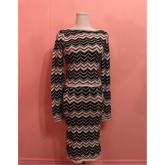 Chevron Patterned Black and White Dress - Picture 1 of 5